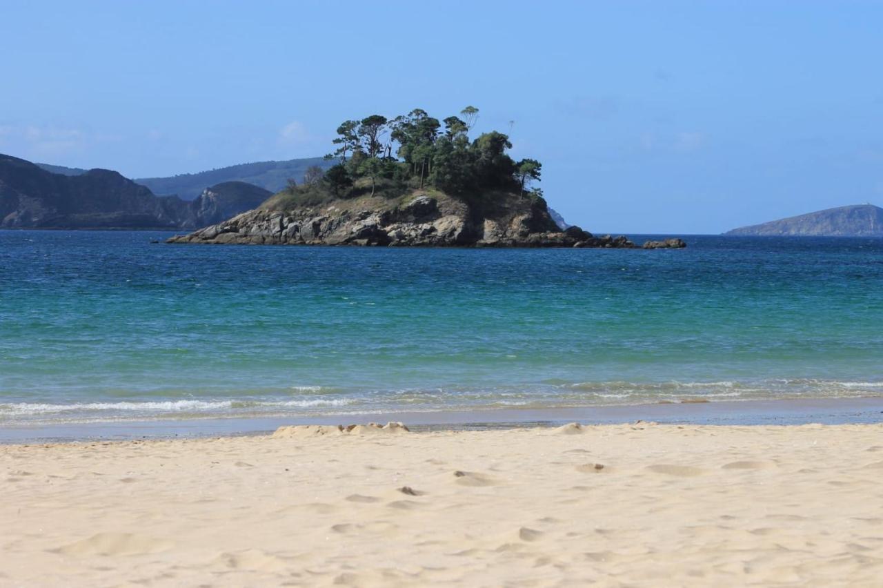 Casa En La Playa De Area Con Finca Privada Viveiro Luaran gambar
