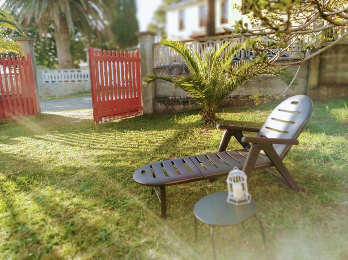 Casa En La Playa De Area Con Finca Privada Viveiro Luaran gambar